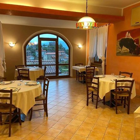 Hotel Ristorante El Caracol Mulazzo Exterior foto